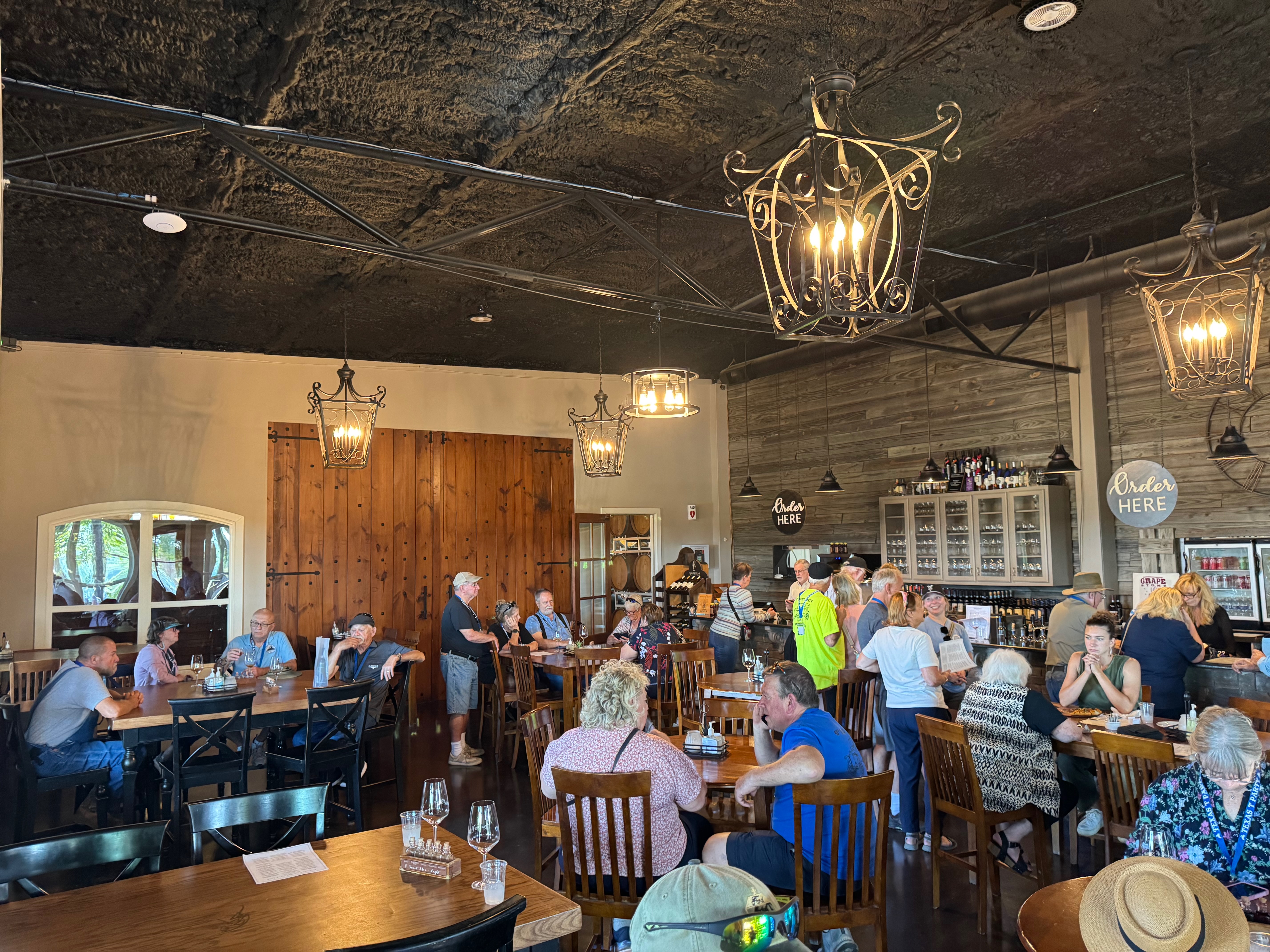 Relaxing-at-Enoch-Stomp-Winery